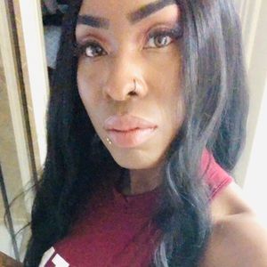 Meet your Posher, Nakeshia